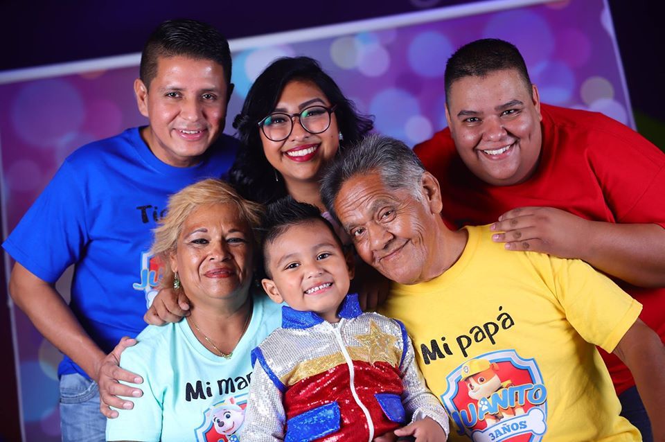 Mi Familia&nbsp;